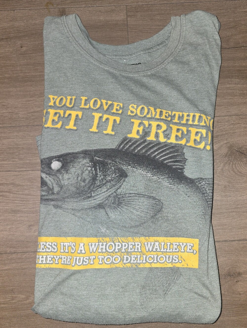 Bonehead outfitters new no tags 2X mens graphic fishing tshirt olive green